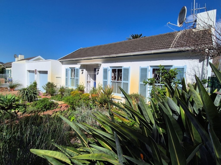 4 Bedroom Property for Sale in Diep River Western Cape